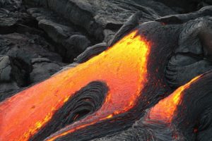 lava 溶岩