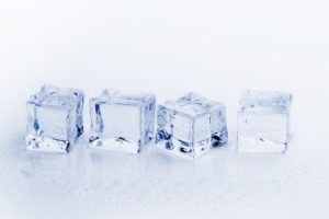 ice cube 角氷